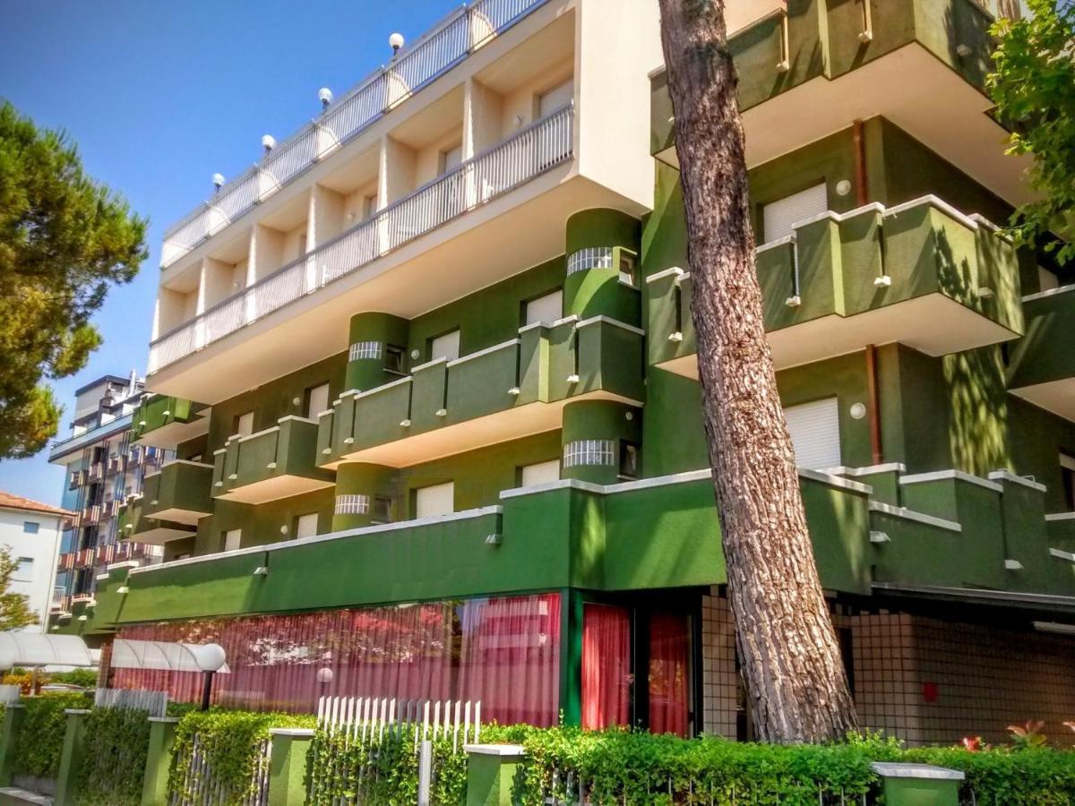 Hotel Etna - Nuova Gestione Romagnola All-Inclusive Spiaggia Parcheggio Riccione Exterior photo